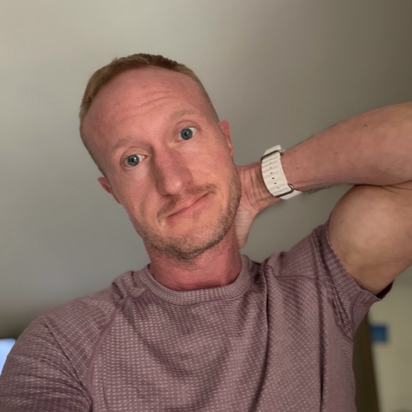 Meet your posher - Picture 1 of 8